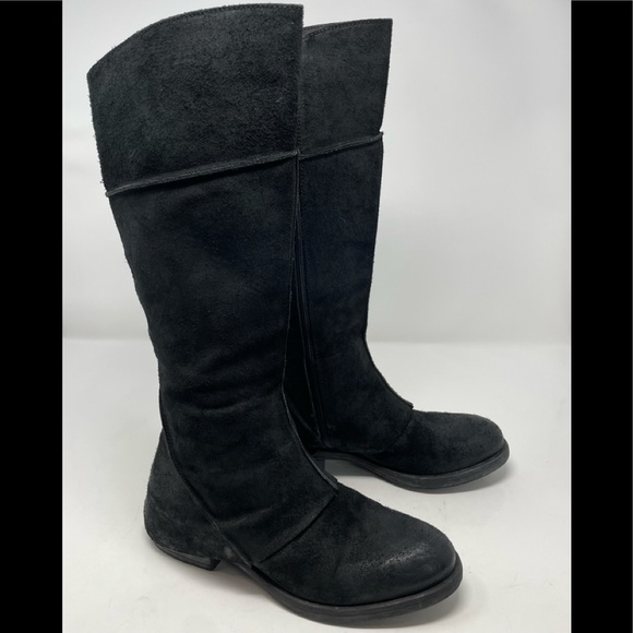 Vera Wang Oiled Suede Spat Tall Boots🖤 - Picture 5 of 14